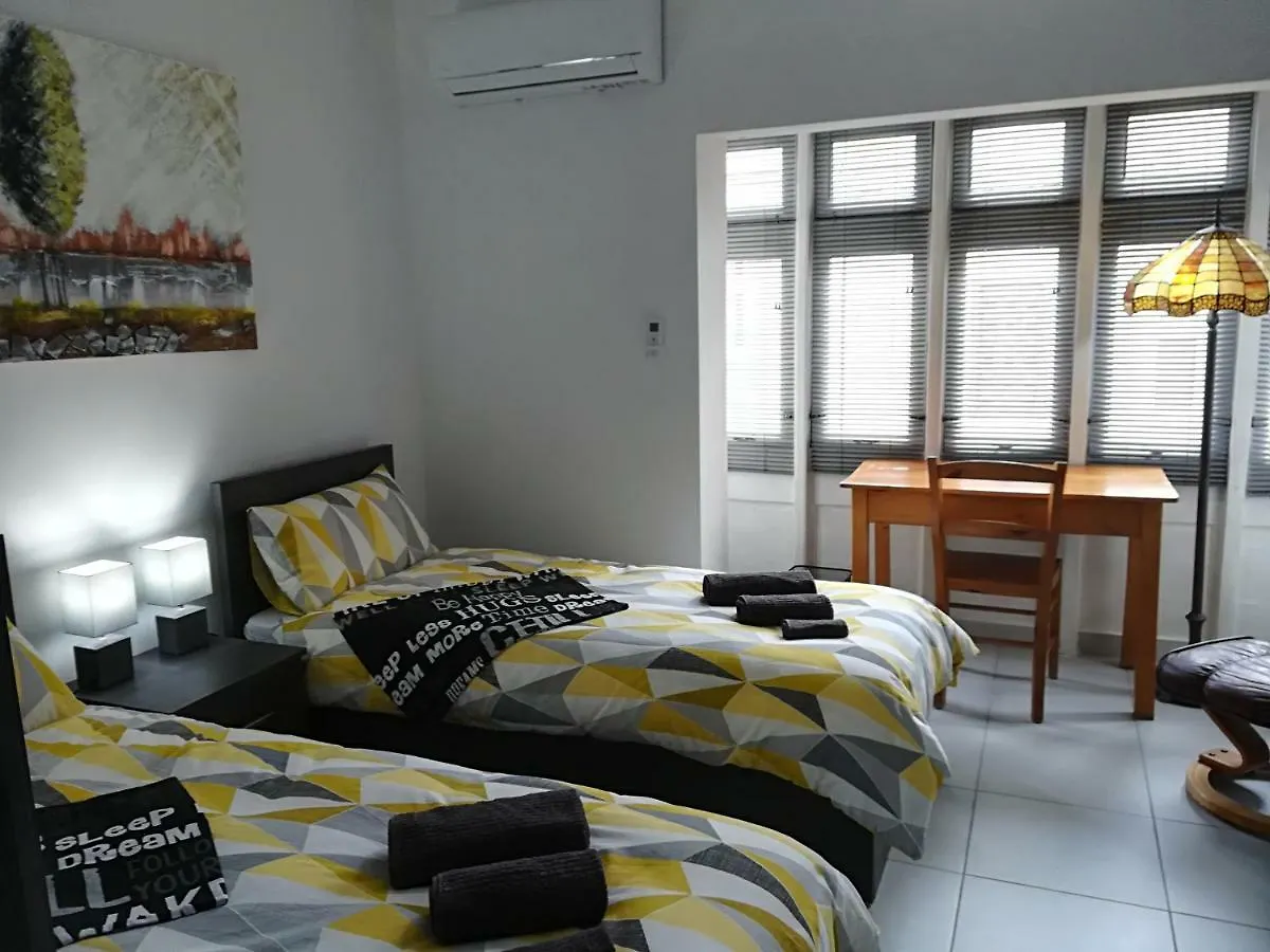 Luxury Apartment Close To Seafront Sliema