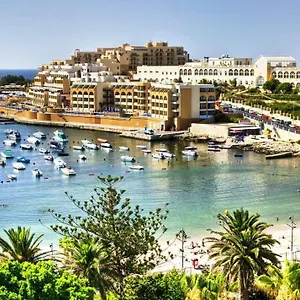 - Malta Balluta Appartamento